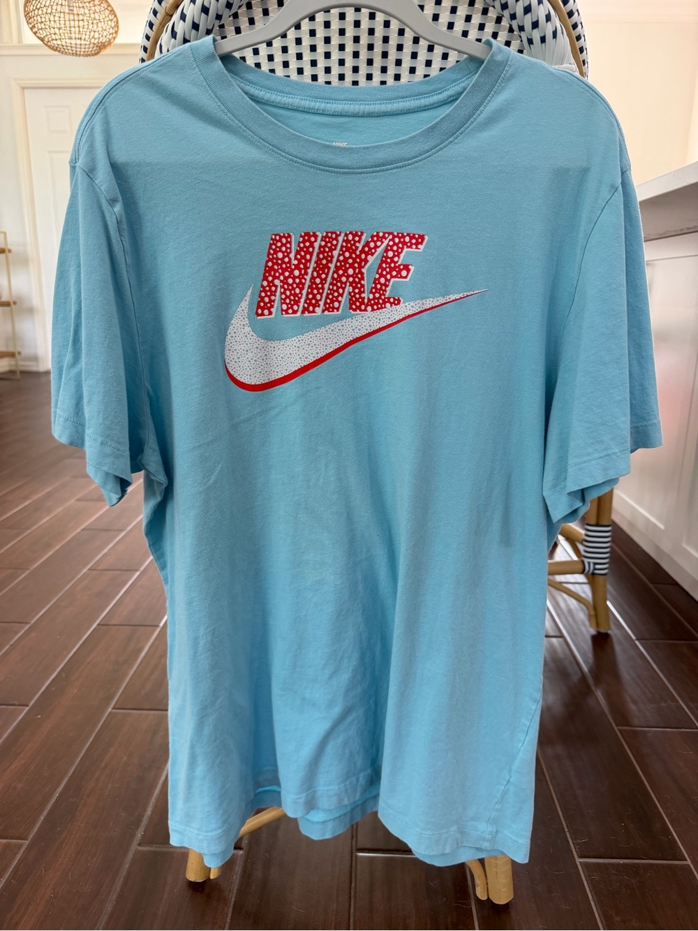 Nike Men's Sportswear Futura Safari Print Graphic Tee Light Blue Red XL